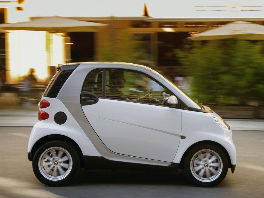  Smart ForTwo Micro Hybrid Drive 2008 года  (фото 4 из 7)